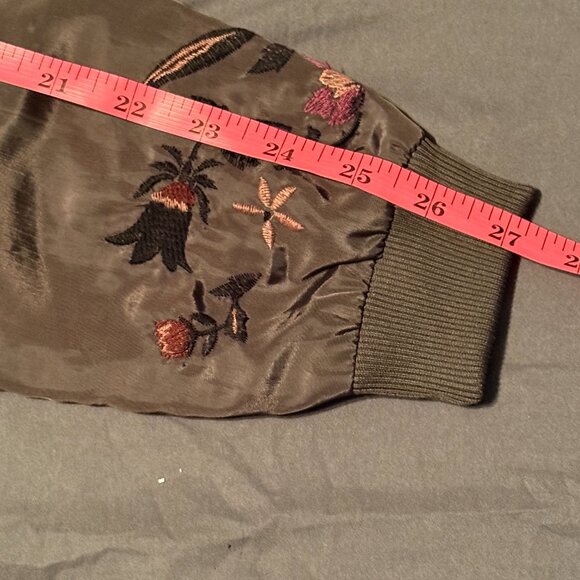 Love Fire Green Floral Embroidered Bomber Jacket Size XS - Picture 11 of 11